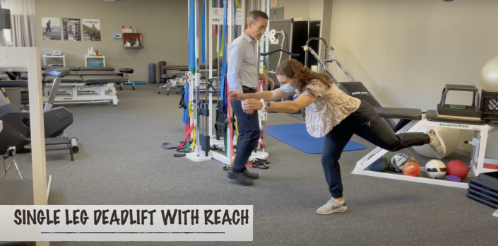Single leg deadlift reach